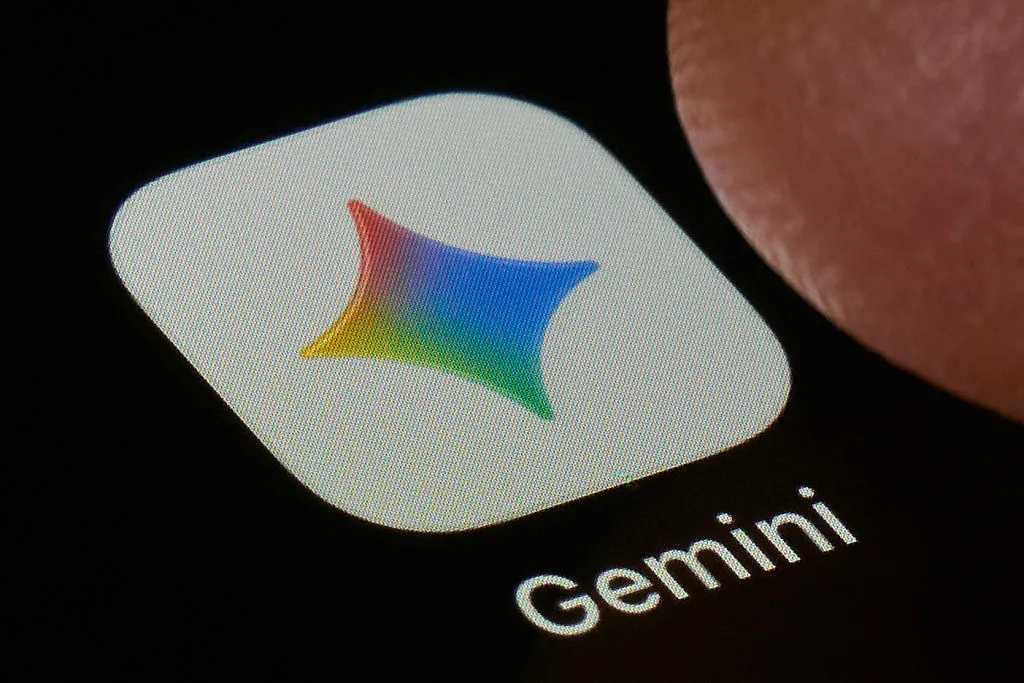 Google Gemini-ის ლოგო და კიბერუსაფრთხოების ილუსტრაცია